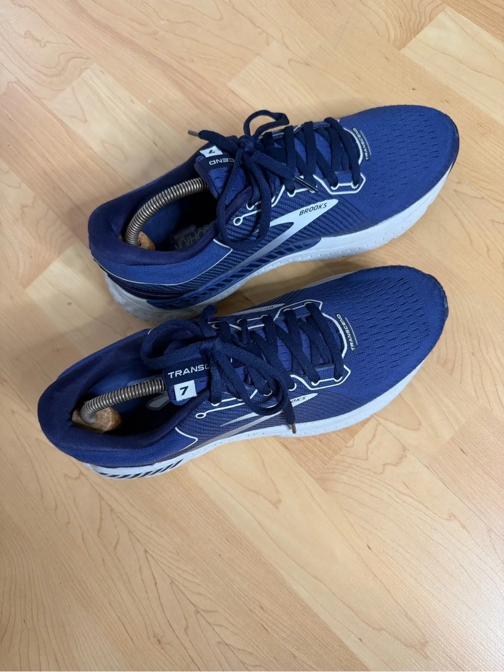 Brooks Transcend 7 Men’s Size 8.5 D Navy Blue Running Shoes